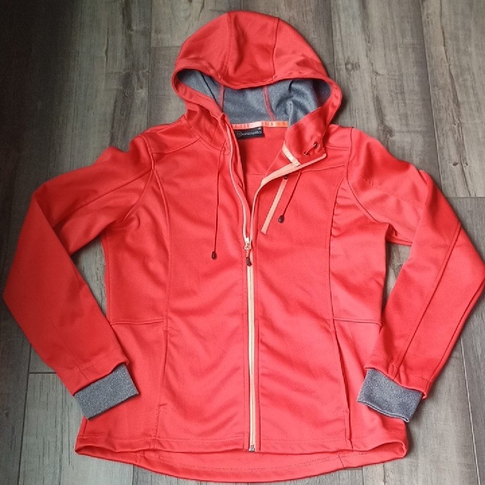Mondetta Women's Vibrant Red With Salmon Orange Zipper Jacket With Hood